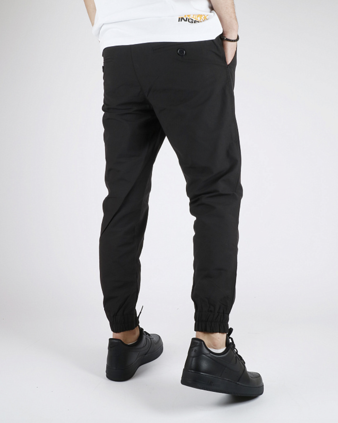 Штаны черные фото. Брюки Anteater simple Joggers. Брюки Anteater Joggers Black. Брюки Anteater simple Joggers - черные. Брюки Anteater Cargo Joggers.